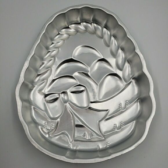 Vintage Wilton Cake Pan Eggs In Easter Basket 1980 Baking Mold Decorating Ideas - Picture 3 of 11